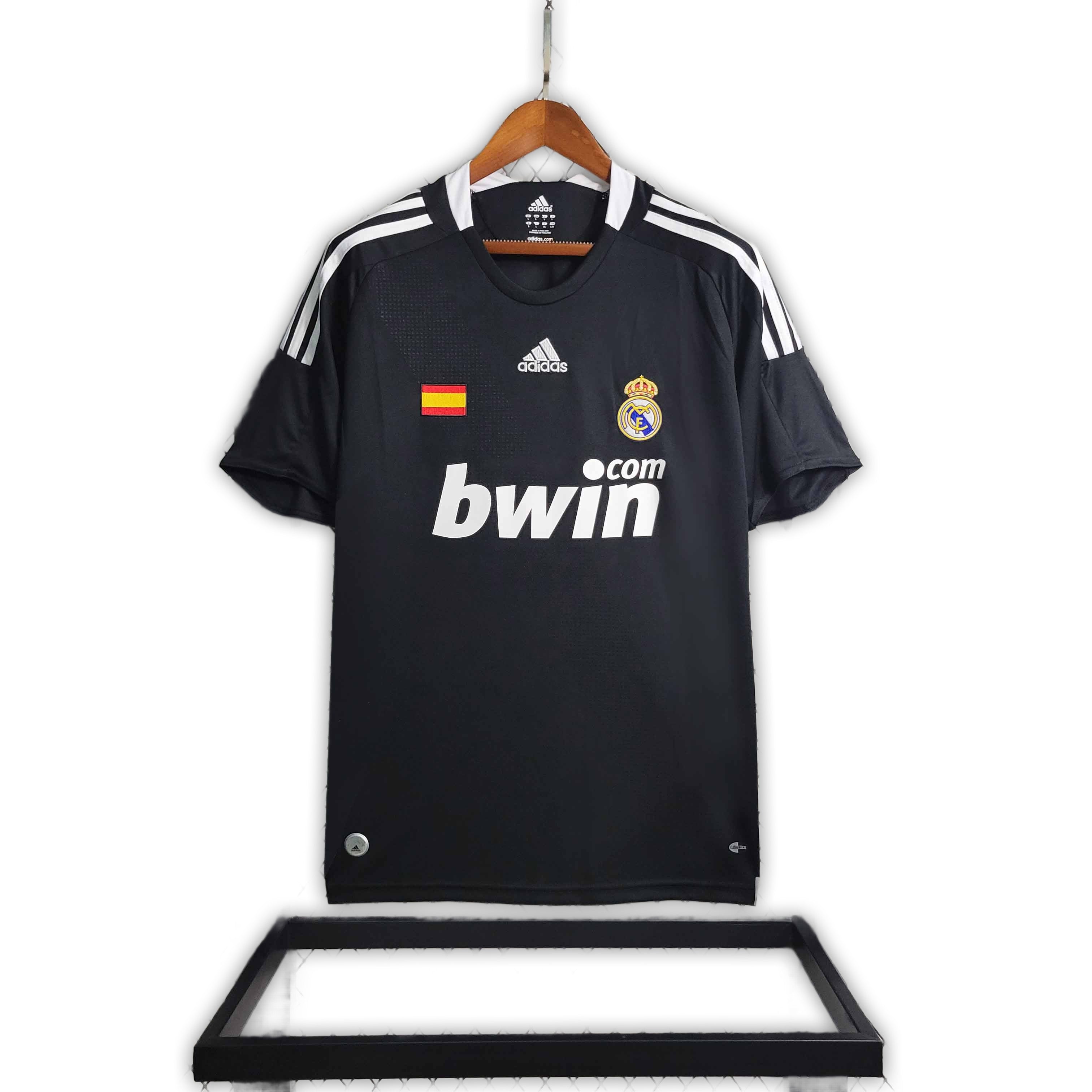 Real Madrid 2008/09 Third Away