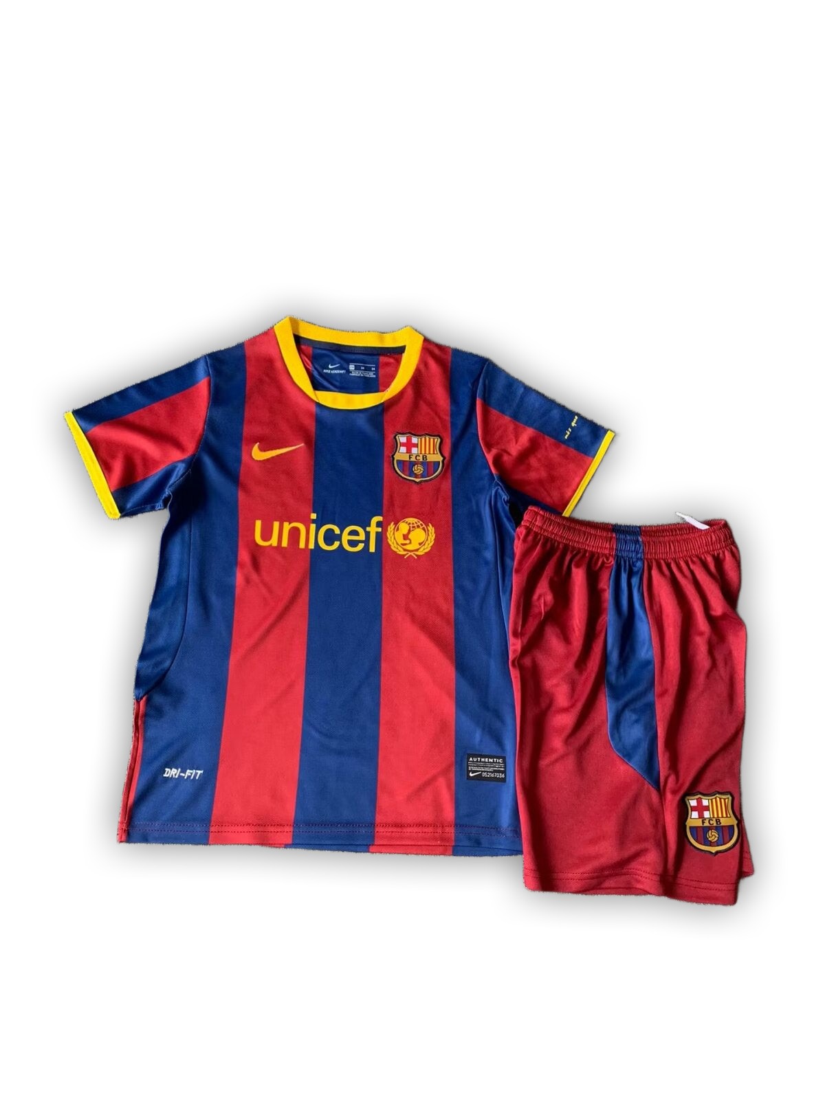 Barcelona 2010/11 Home Kids