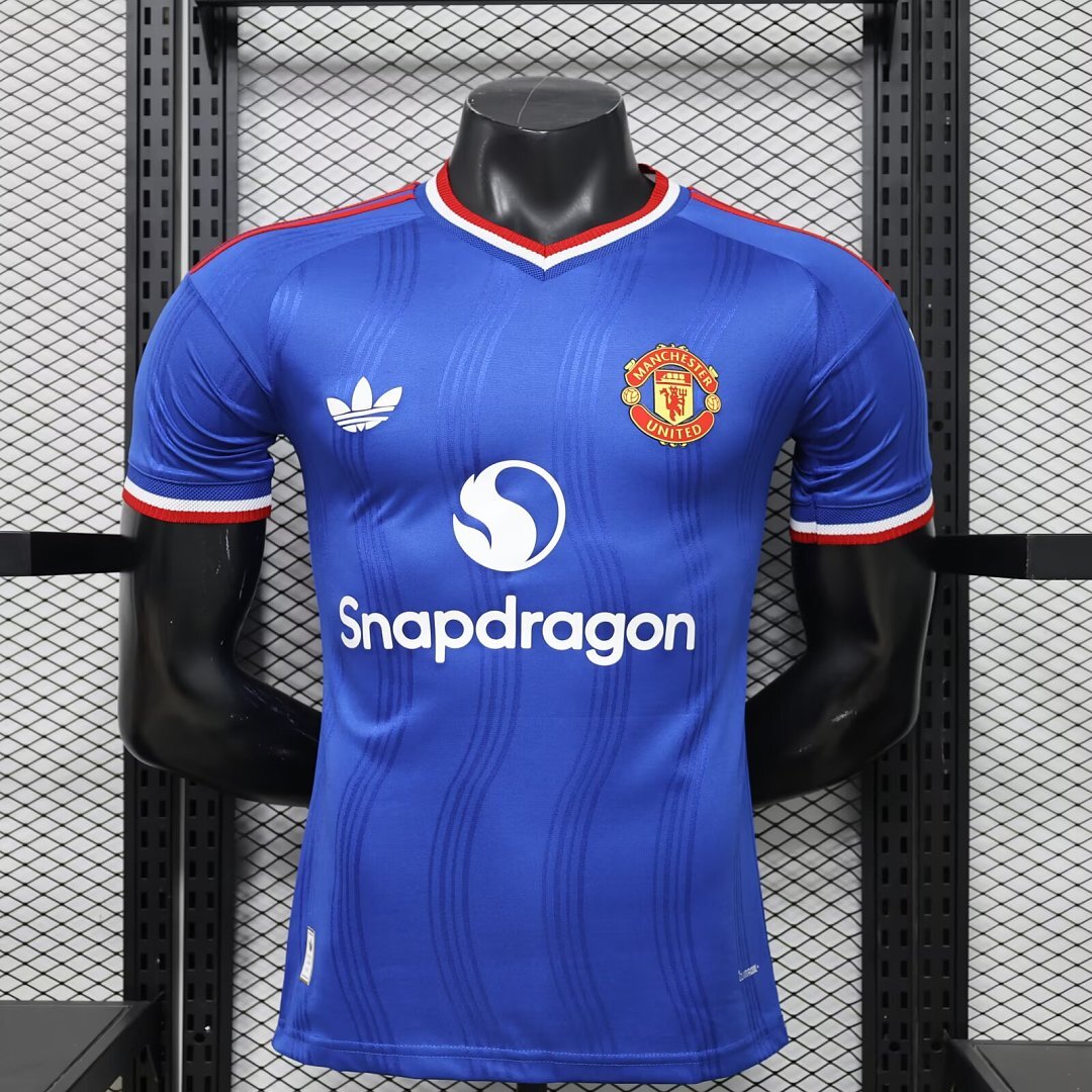 Manchester United 2026/27 Away Player Version