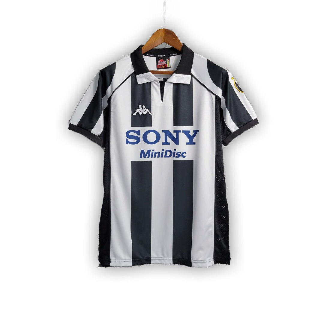 Juventus 1997/98 Home