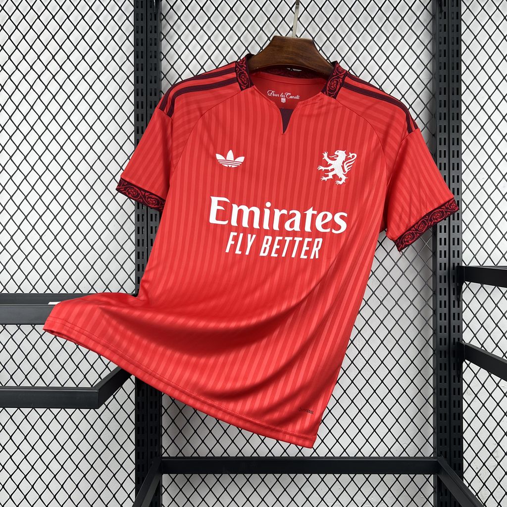 Lyon 2026/27 Away