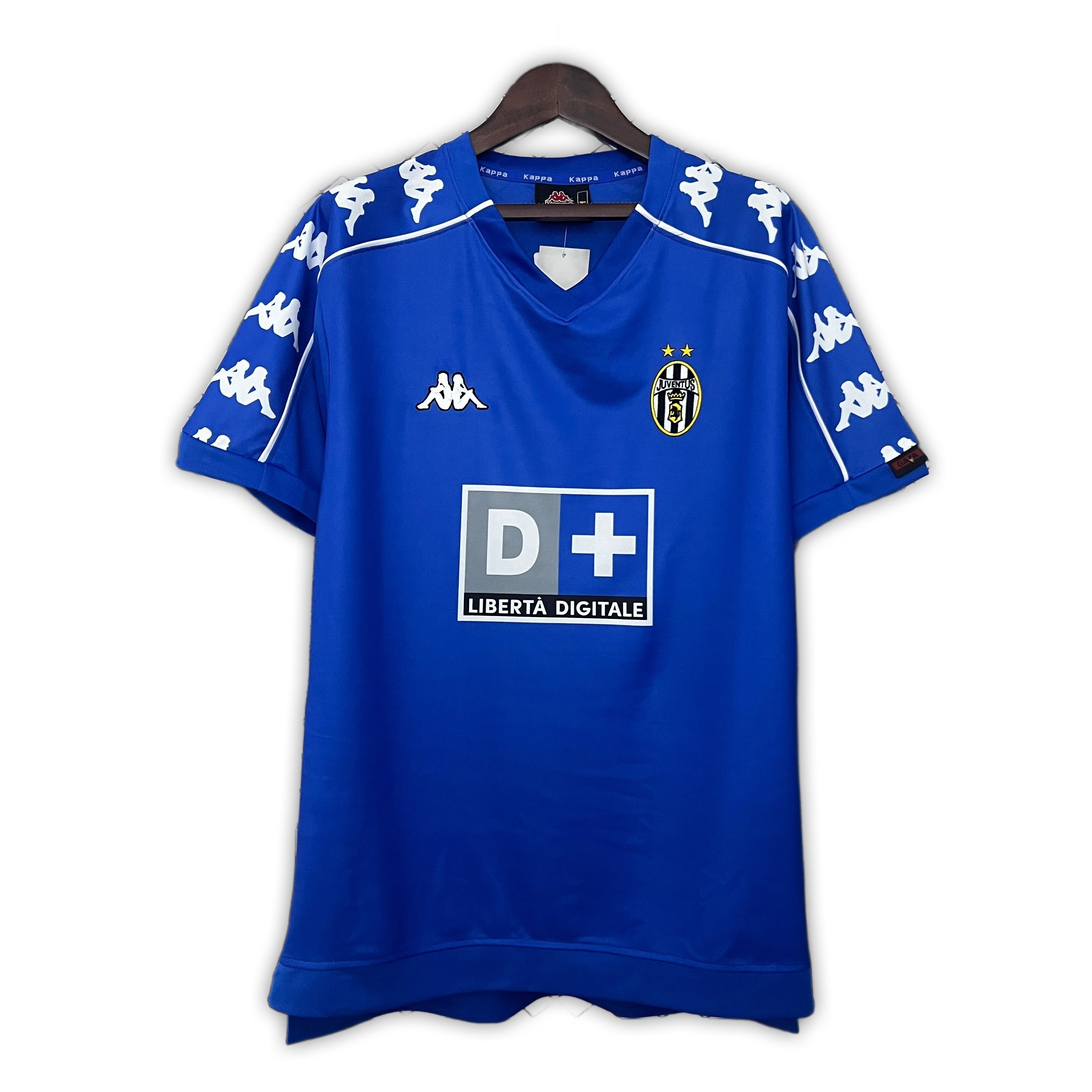 Juventus 1999/00 Away