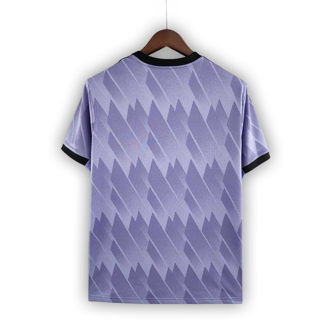 Real Madrid 2022/23 Away