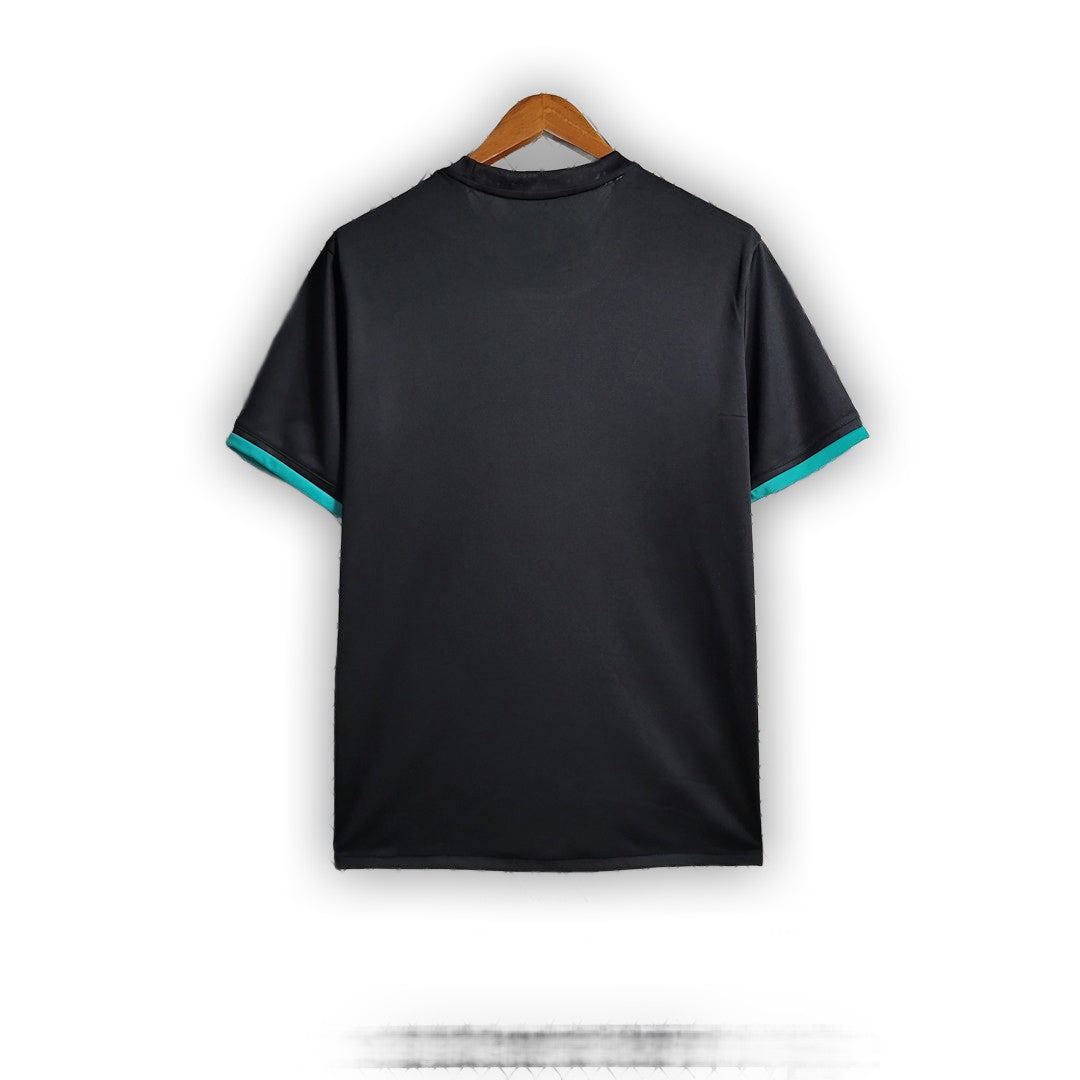 Real Madrid 2017/18 Away