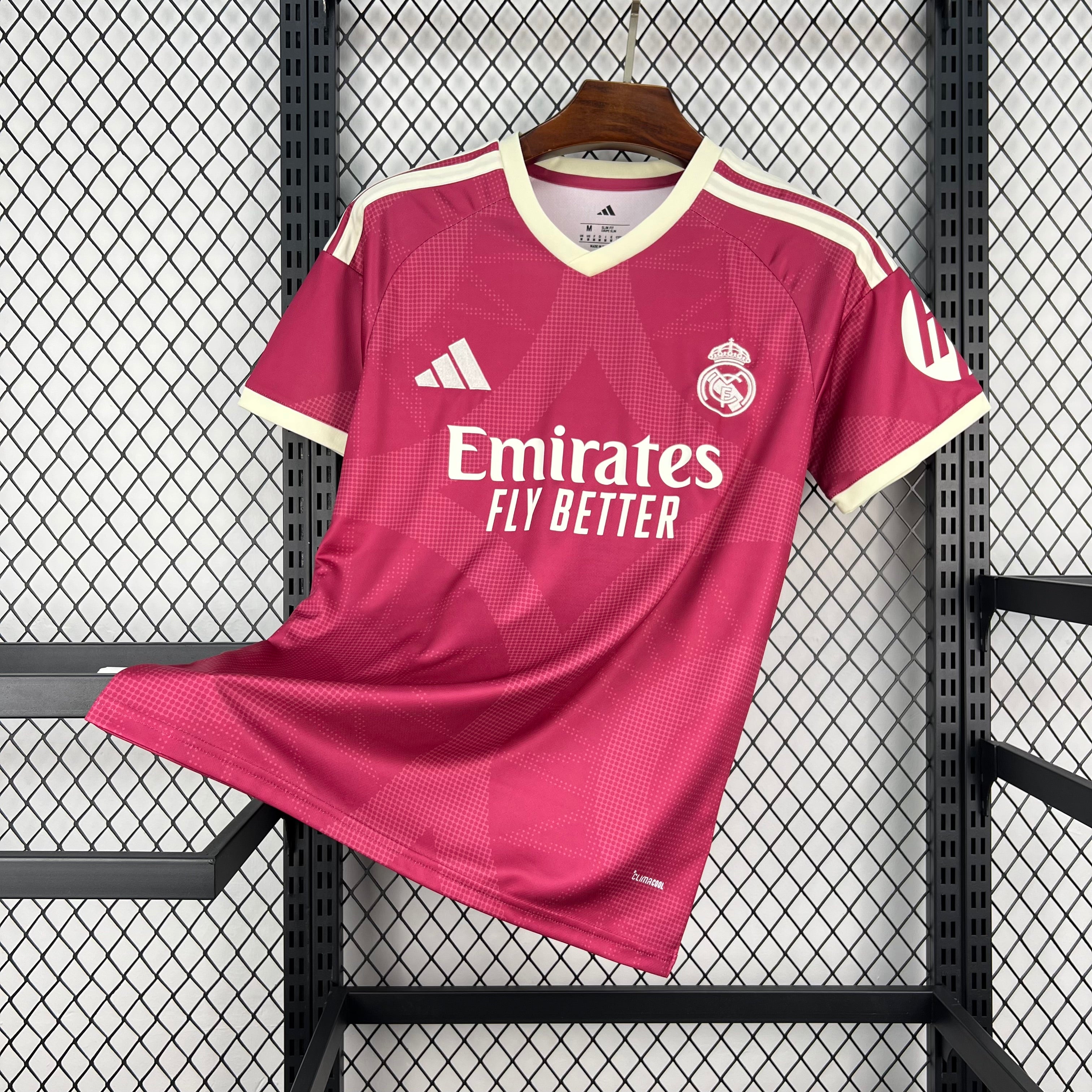 Real Madrid 2026/27 Third Away