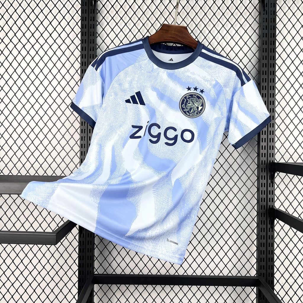 Ajax 2026/27 Third Away