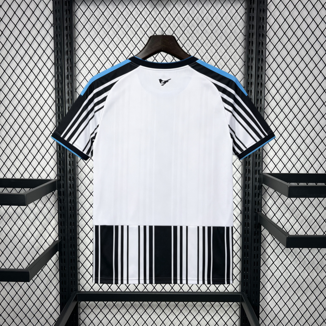 Newcastle United 2026/27 Home