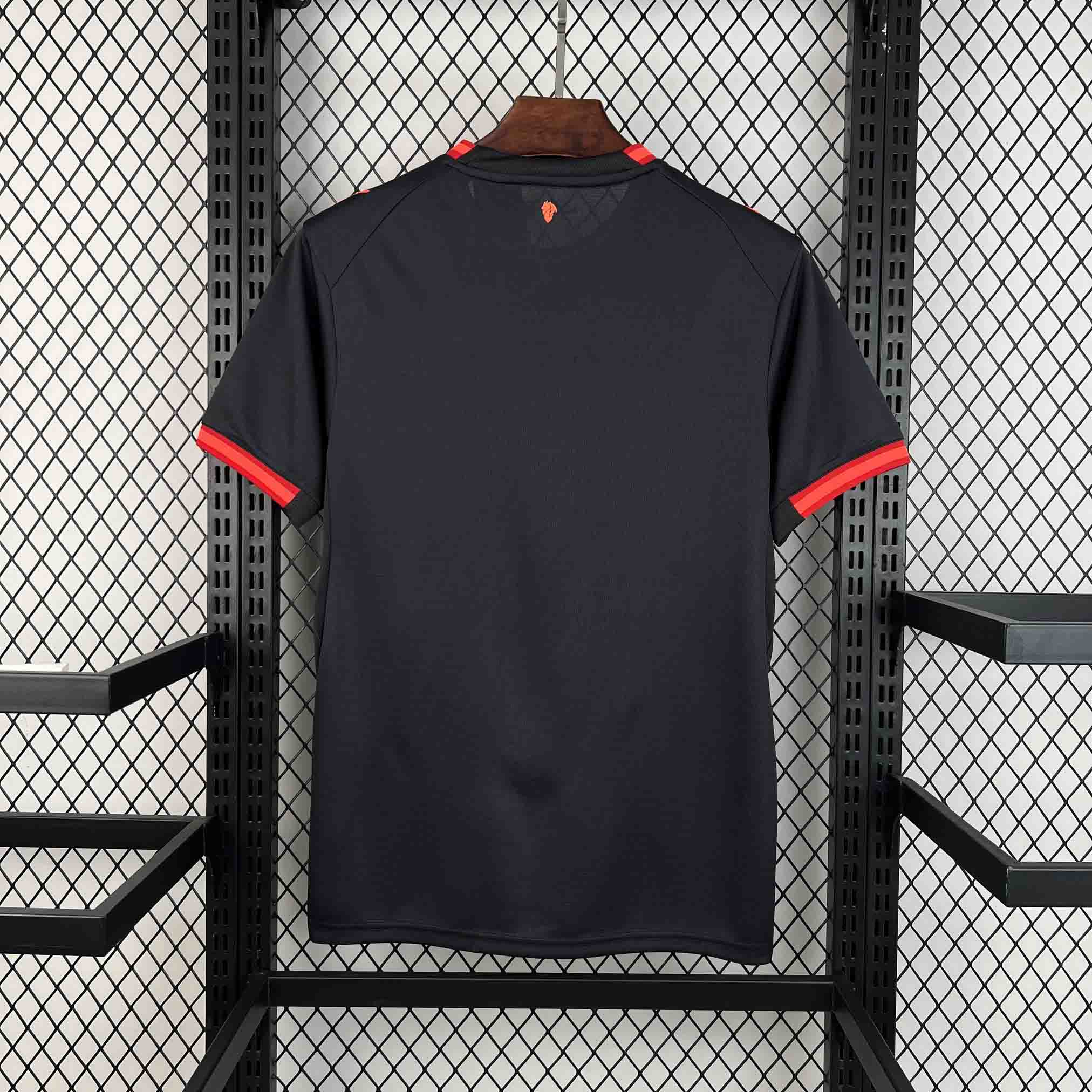 AC Milan 2026/27 Third Away